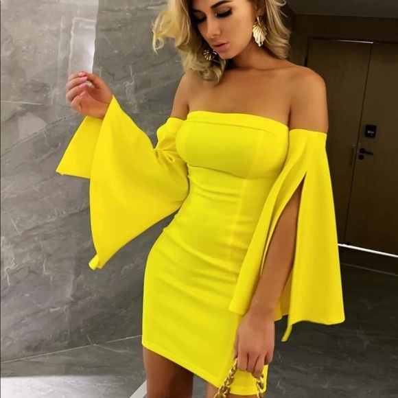 Cute yellow fitted dress. - Picture 2 of 2